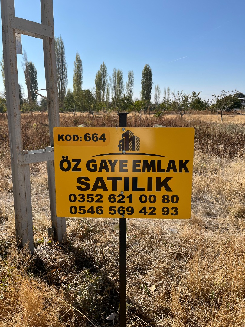 KAYSERİ DEVELİ GÜNEYAŞAĞI SUÇIKAN MEVKİİNDE SATILIK BAĞ YERİ